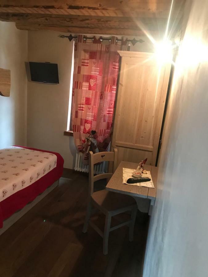 La Meizon De Sara Aosta Exteriör bild